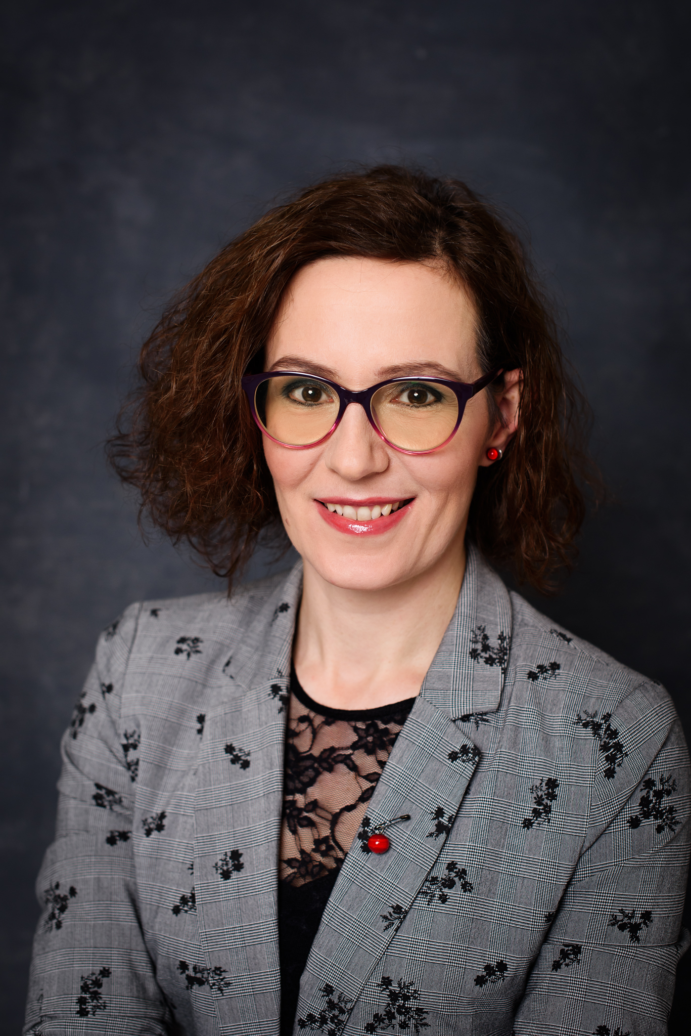 Predavanje About Developing Electromobility Ecosystems: The case of Hungary and the Global Trends